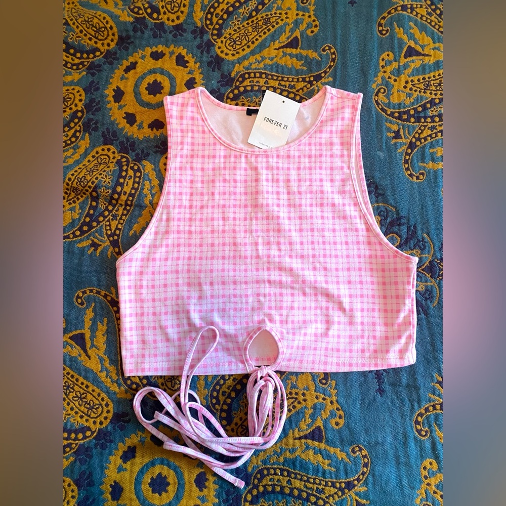 NWT Forever 21 pink/white crop top L